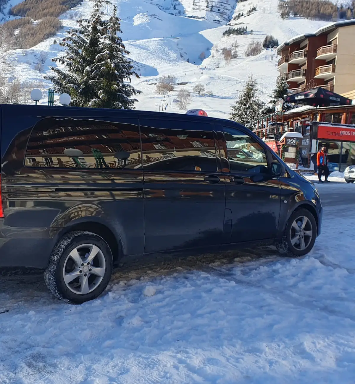 Courchevel winter - Ski transport